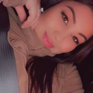 Meet your Posher, Priscilla